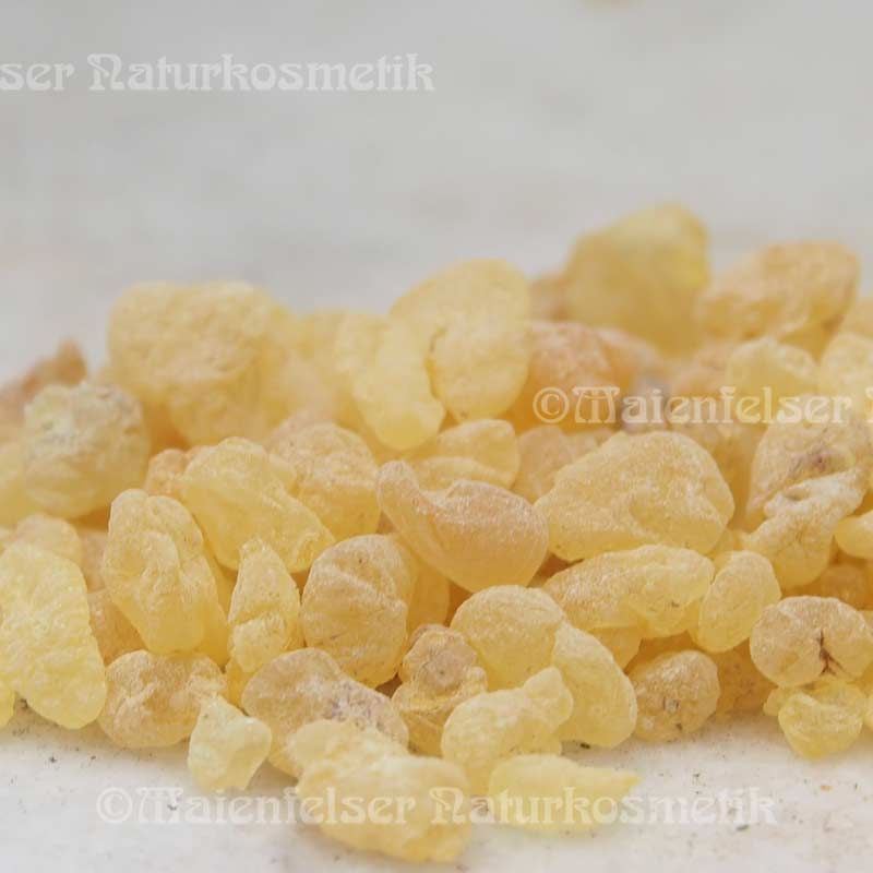 Harzstücke gelb