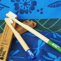 Nachhaltige Zahnbürste aus Bambus für Kinder